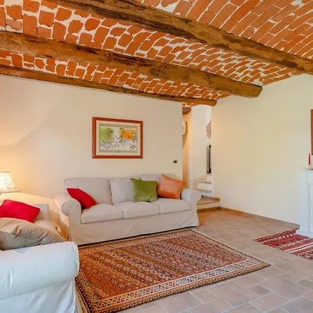 1 Bedroom Cozy In *