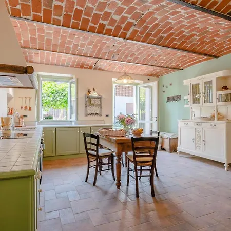 Gorgeous Home In Ferrere With Kitchen Ferienhaus Ferrere