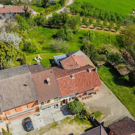 Ferienhaus Gorgeous Home In Ferrere With Kitchen *