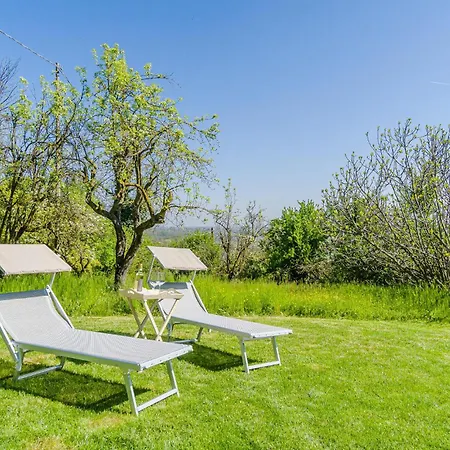 1 Bedroom Cozy Home In Ferrere Ferrere