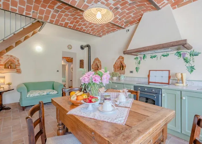 Gorgeous In With Kitchen Holiday home *
