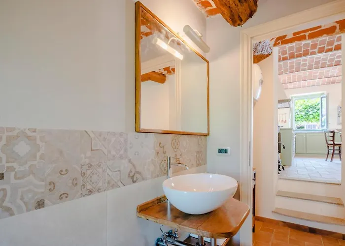 Casa vacanze Gorgeous In With Kitchen Ferrere